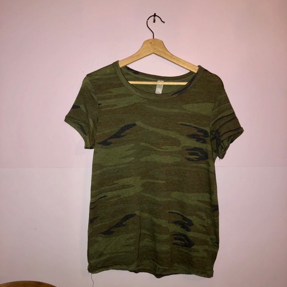Short sleeve camo T-shirt